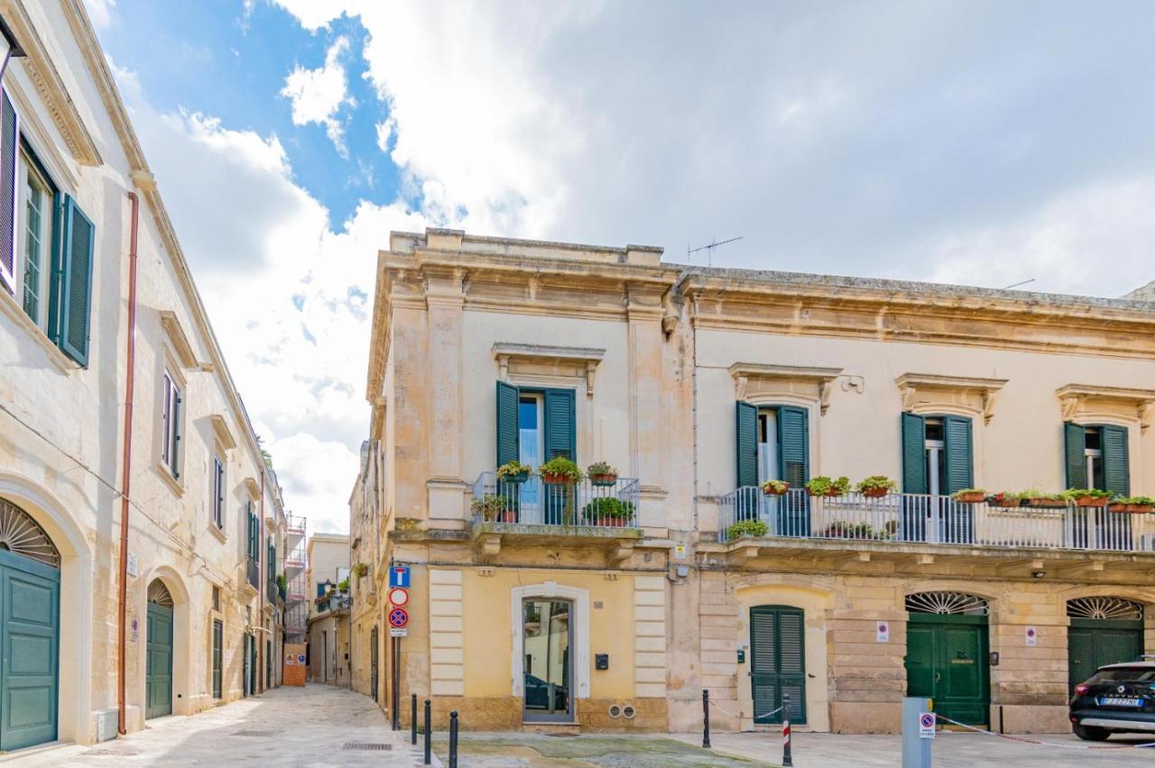 Hotel Andrea'S Lecce Exterior foto